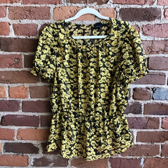 Who What Wear Tops - Yellow floral short sleeve blouse